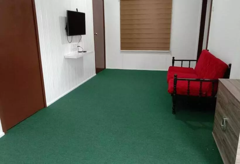 ペンション Waldan Homestsay Pantai Seberang Takir Unit D