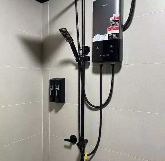 Samsara Studio Apartment With Pool