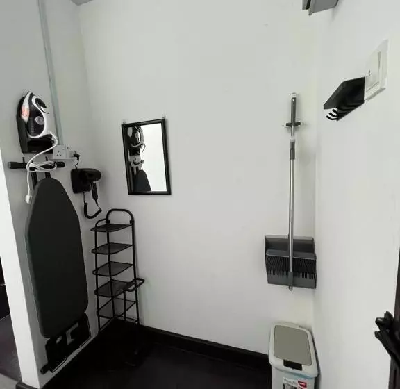 Samsara Studio Apartment With Pool