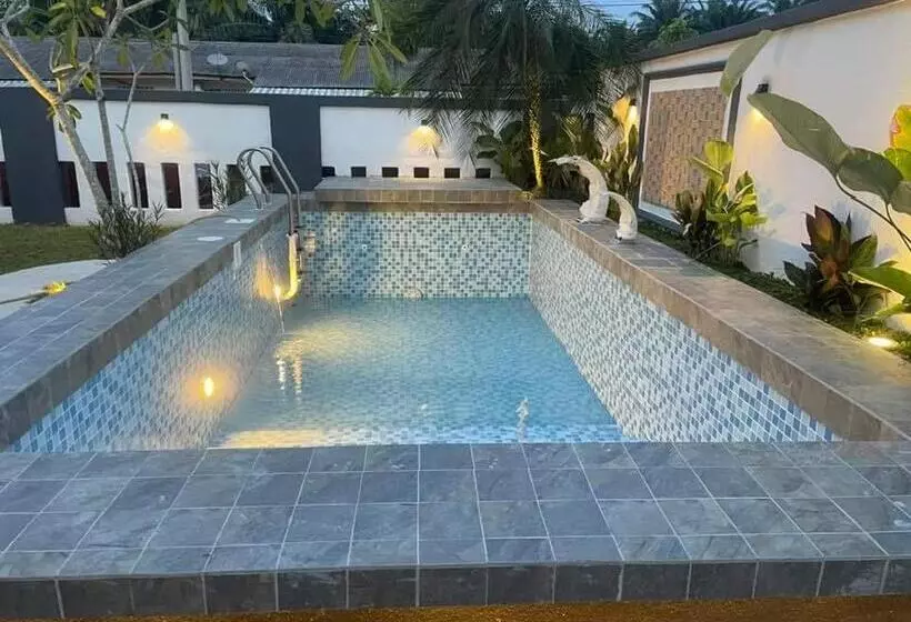 Villa Motel Mas Guesthouse