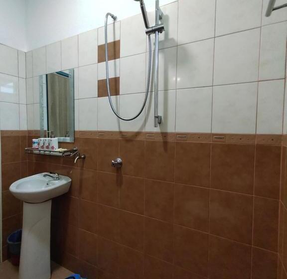 הוסטל Ku S Roomstay