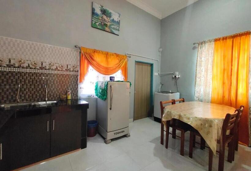 הוסטל Ku S Roomstay