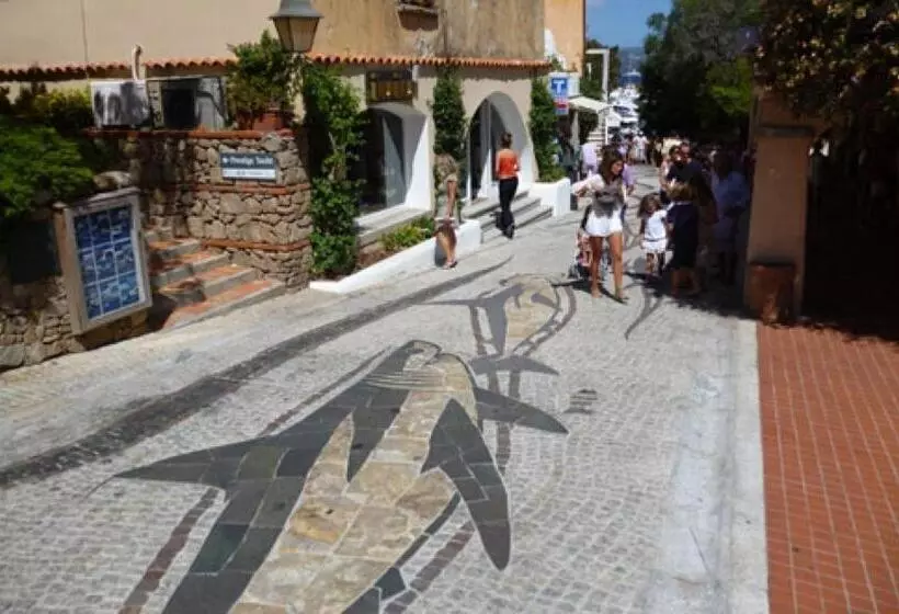 Porto Rotondo Gardens