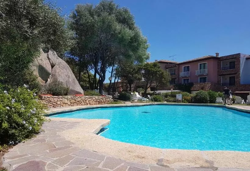 Porto Rotondo Gardens