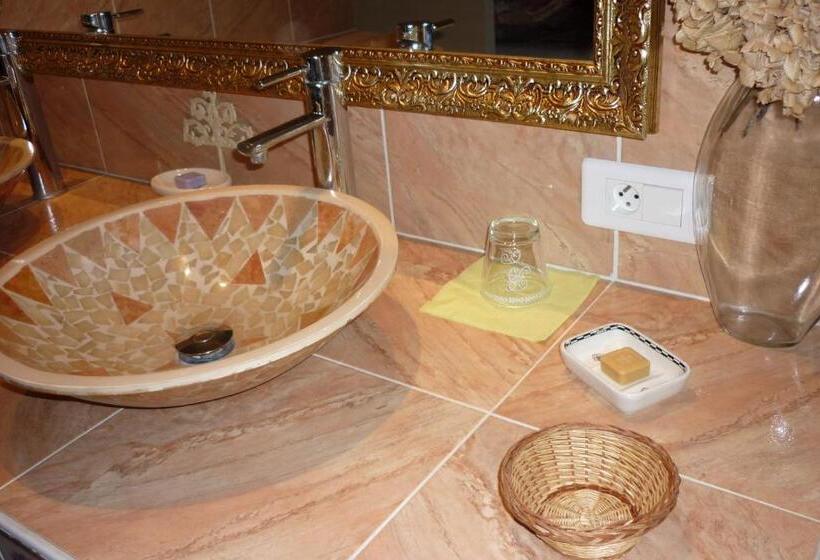 مبيت وإفطار Les Bruyeres Chambre D Hôte De Charme Calme Assuré