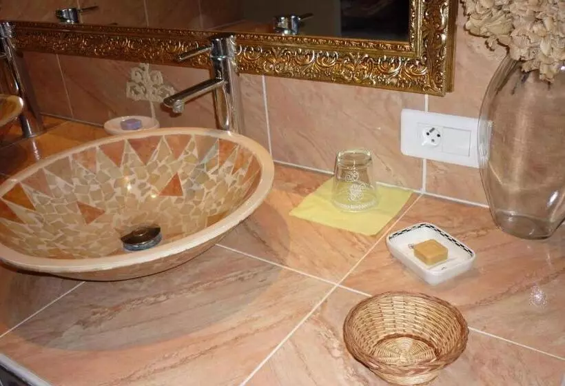 ベッドアンドブレックファースト Les Bruyeres Chambre D Hôte De Charme Calme Assuré