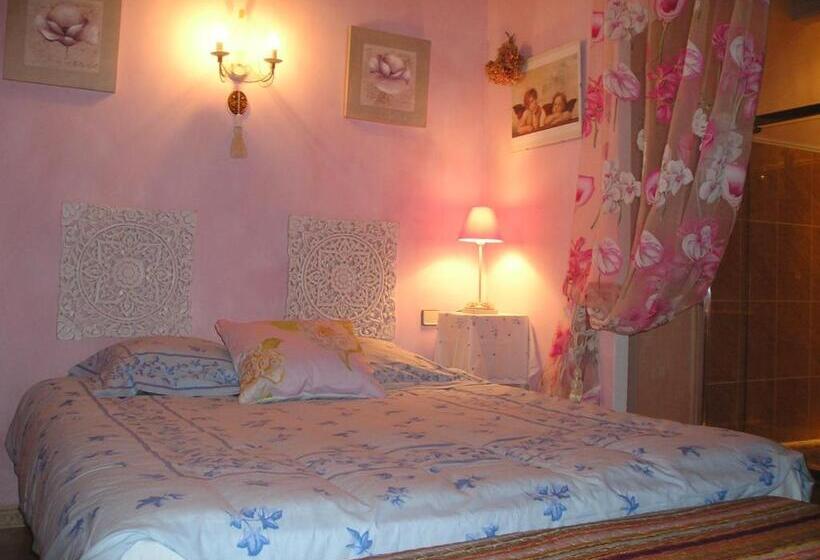 مبيت وإفطار Les Bruyeres Chambre D Hôte De Charme Calme Assuré