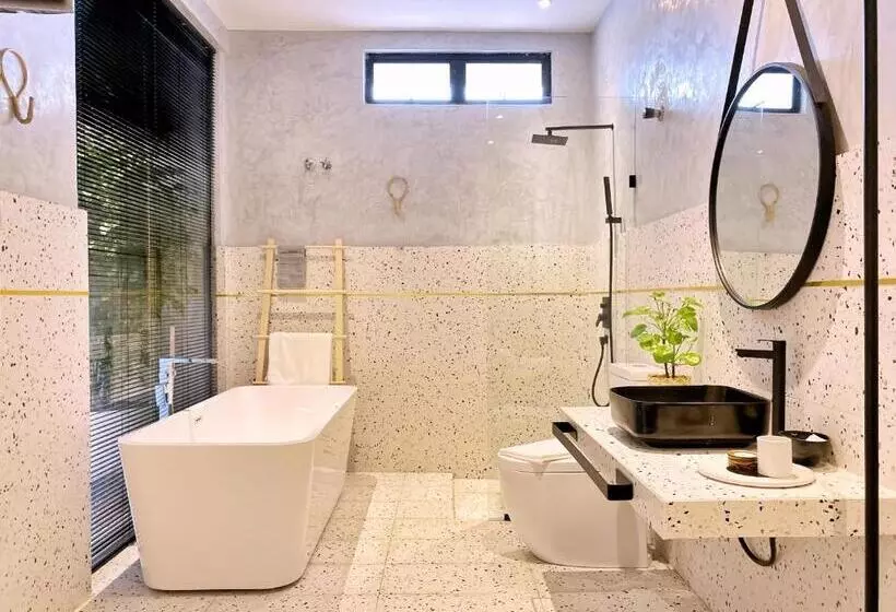 Hotelli One Heritage