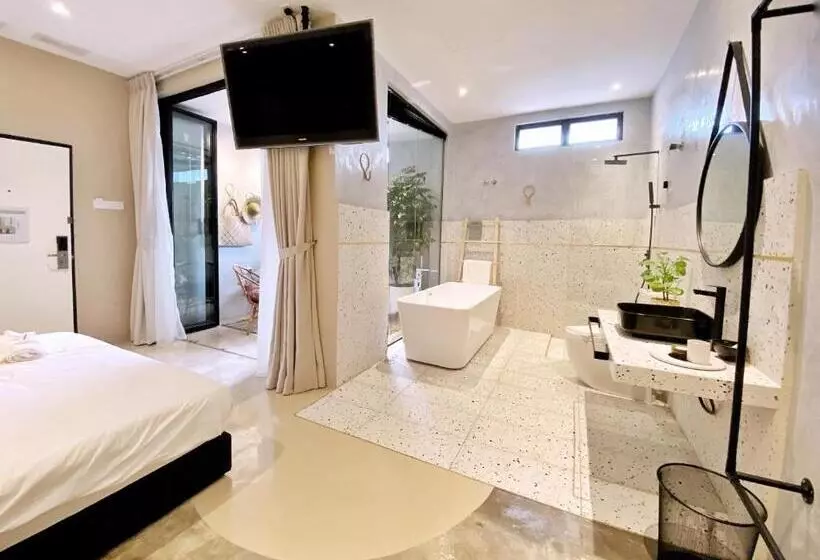 Hotelli One Heritage