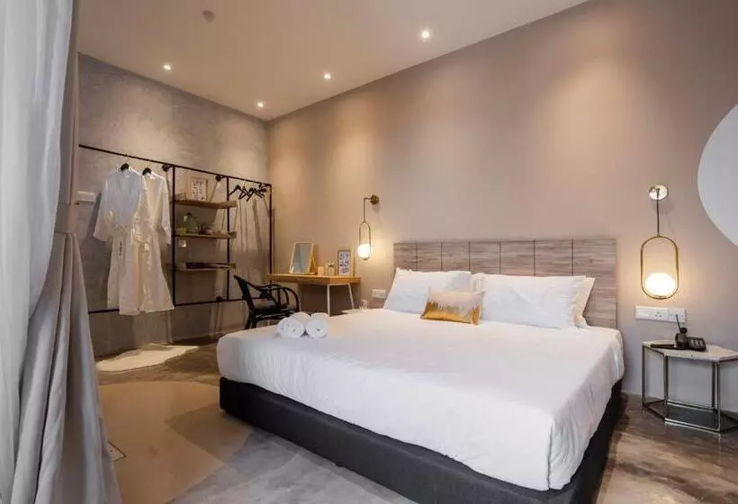 Hotelli One Heritage