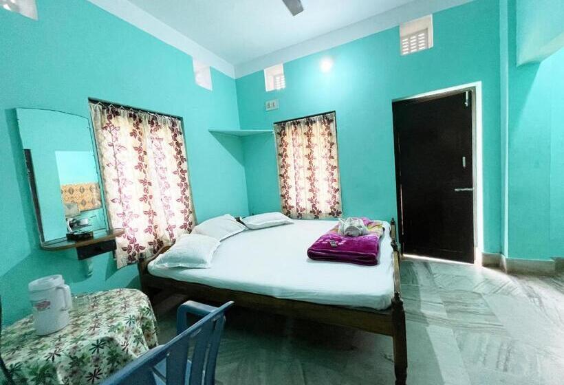 酒店 Radha Krishna