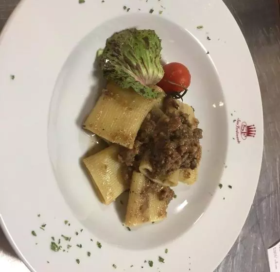 ホテル San Ferdinando