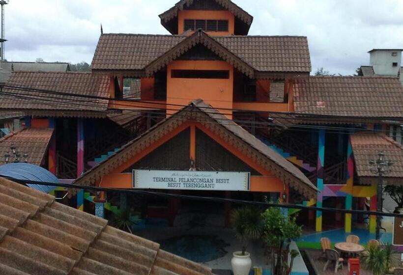Kuala Besut Jetty Budget Hotel Ain   In Front Of Kuala Besut Jetty