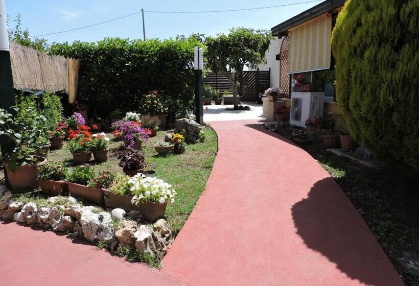 פנסיון B&b Latorraca