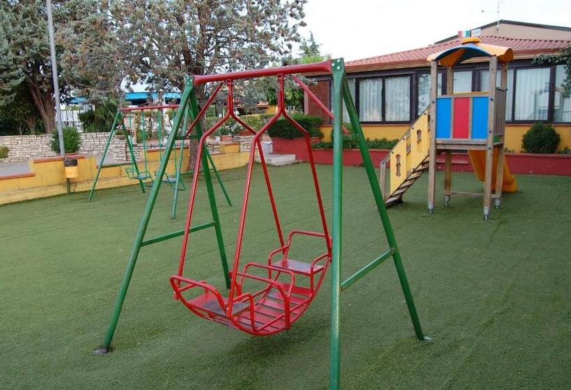 פנסיון B&b Latorraca