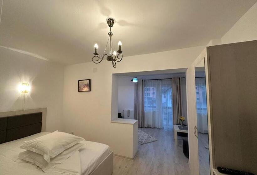 پانسیون Căsuța De Lângă Izvor