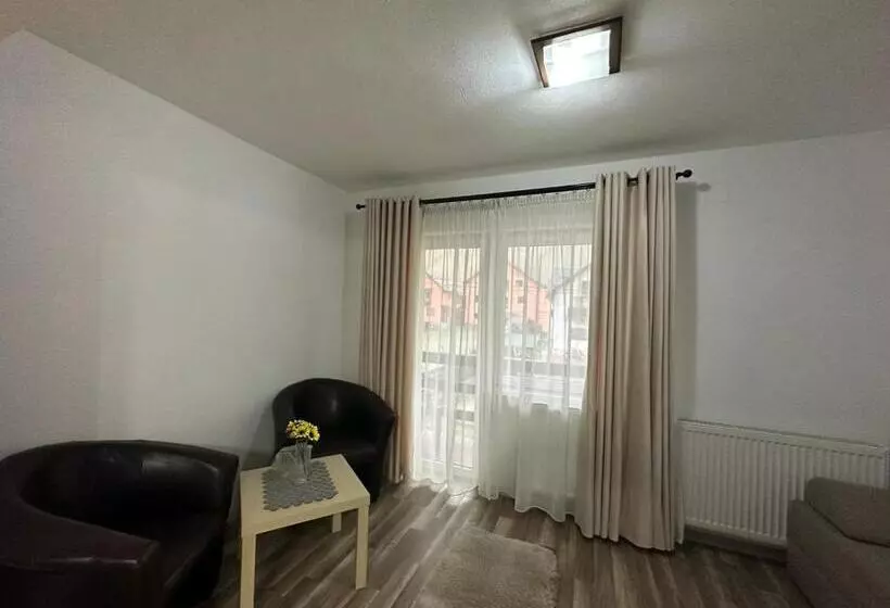 Majatalo Căsuța De Lângă Izvor