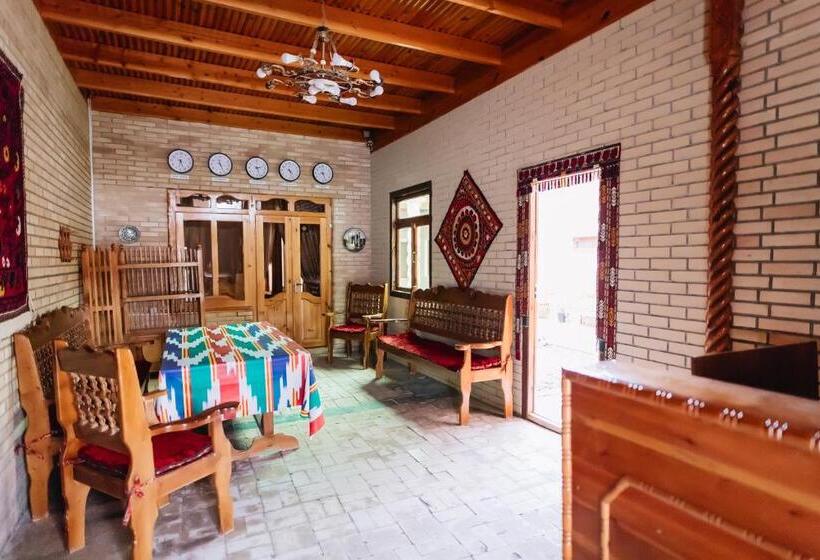 Trip.le Hostel Samarkand