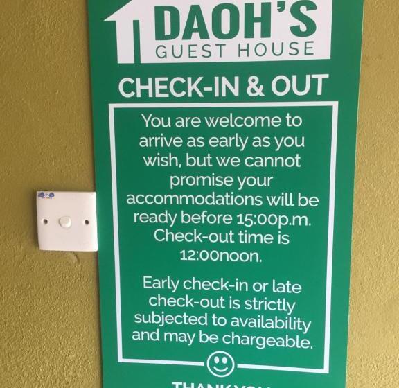 הוסטל Daoh S Rooms & Scooters