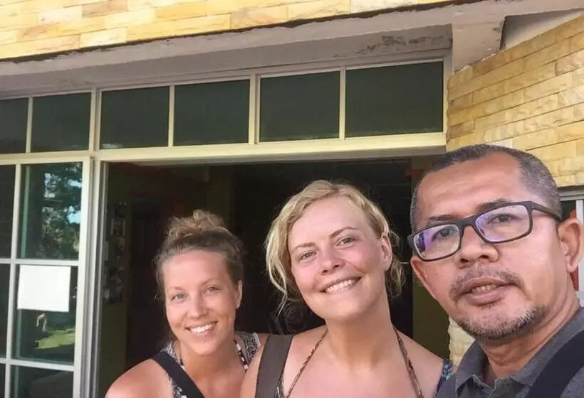 ユースホステル Daoh S Rooms & Scooters