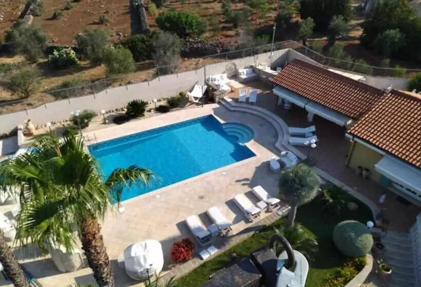 Aamiaismajoitus (B&B) Villa Delle Ulie By Vivimy