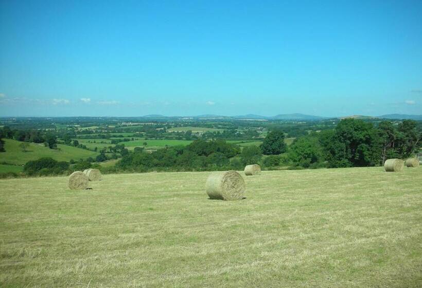 Green Adventure Ecohostel