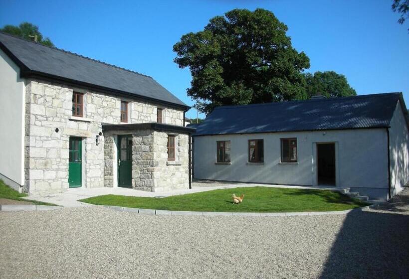 Green Adventure Ecohostel