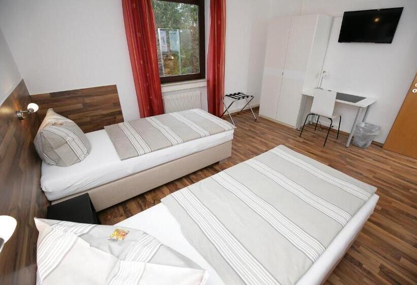 Hotel Am Baronenwald