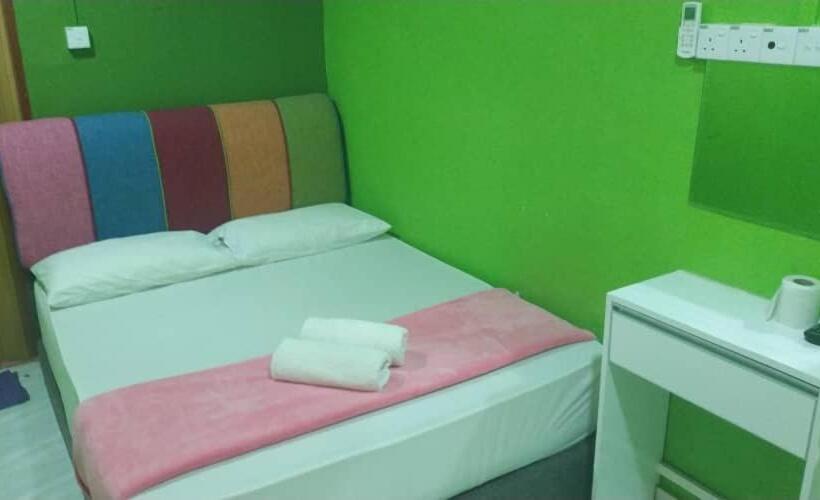 ホテル Iz Village