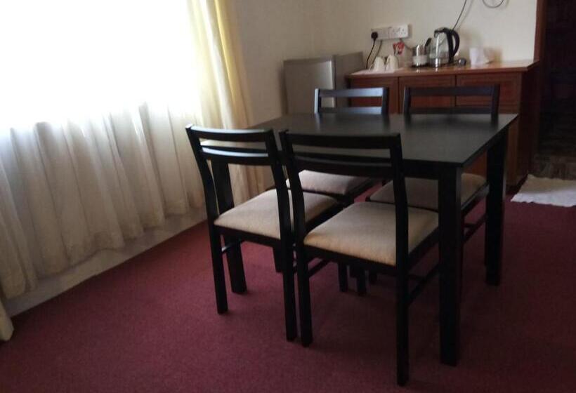 בית מלון כפרי Kurau Inn Farmstay