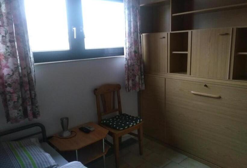 Pensão Bea S Monteurzimmer