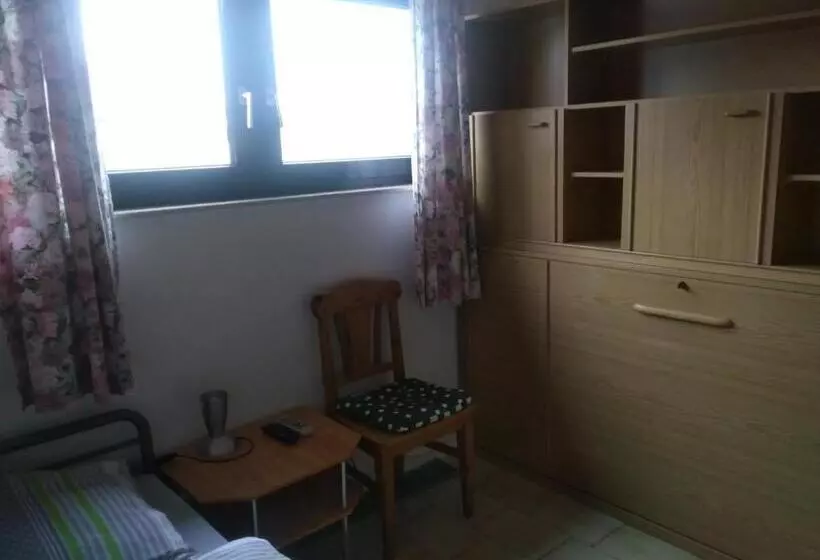 Majatalo Bea S Monteurzimmer