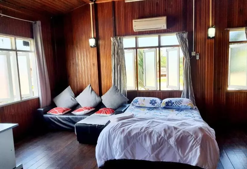 ペンション Homestay Kuala Terengganu One Stop 1