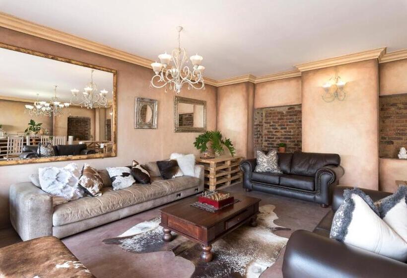 پانسیون Our Heritage Guesthouse