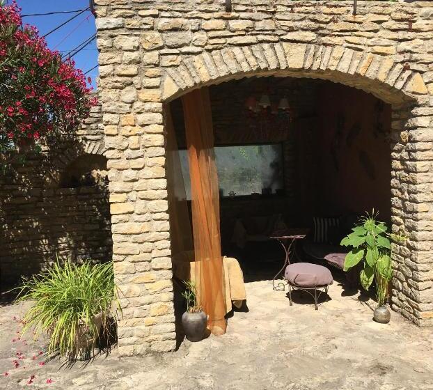 住宿加早餐  Le Mas Des Armouriers