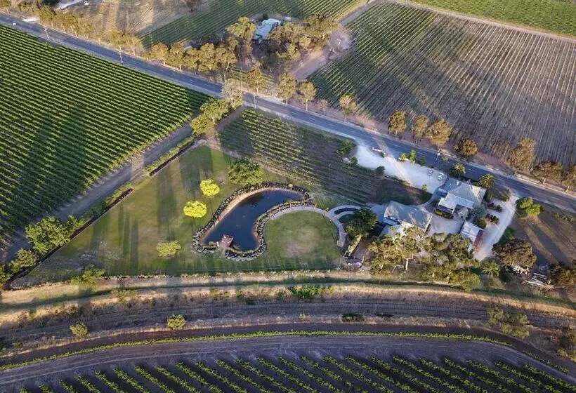 Aamiaismajoitus (B&B) Pirathon Country Estate