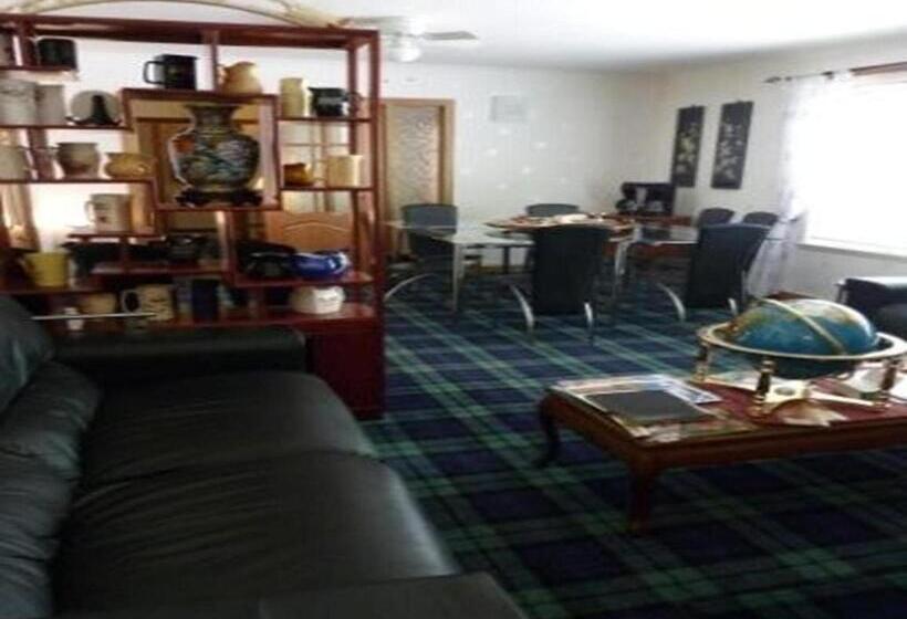 Aamiaismajoitus (B&B) Tayburn House