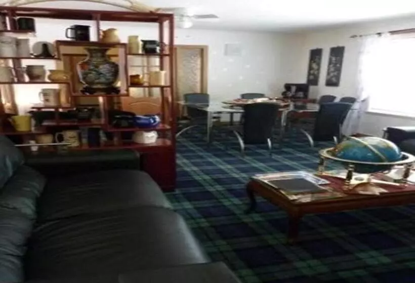 Aamiaismajoitus (B&B) Tayburn House