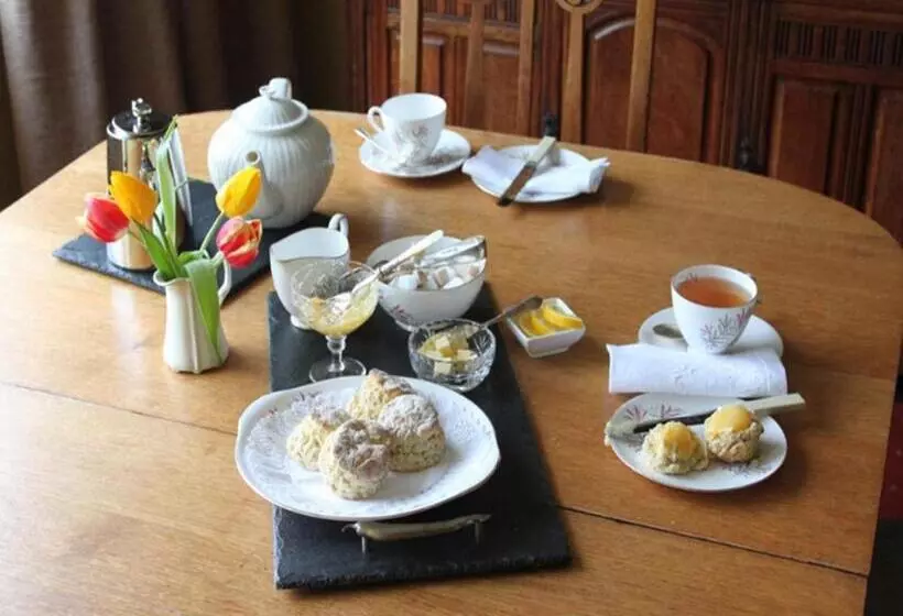 Aamiaismajoitus (B&B) Tayburn House