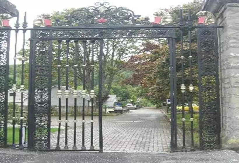 Aamiaismajoitus (B&B) Tayburn House