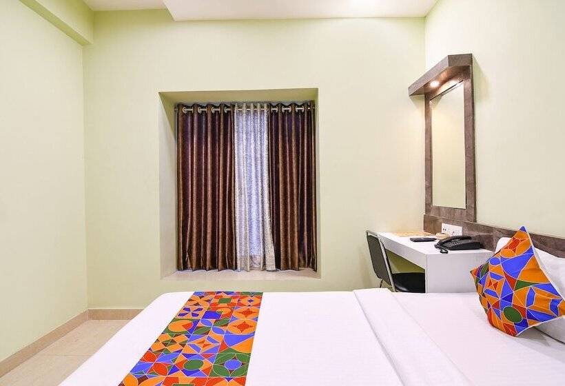 Fabhotel The Sunshine Residency