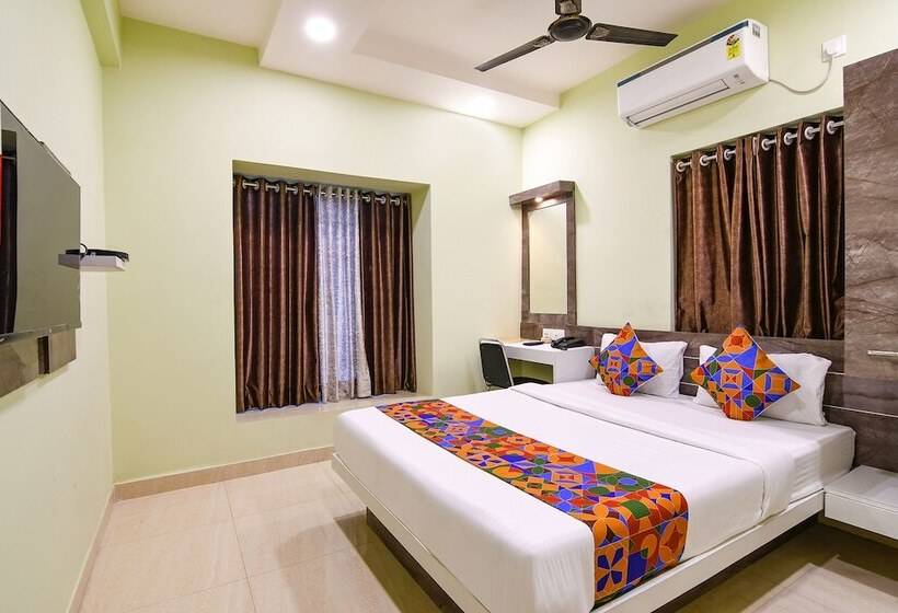 Fabhotel The Sunshine Residency