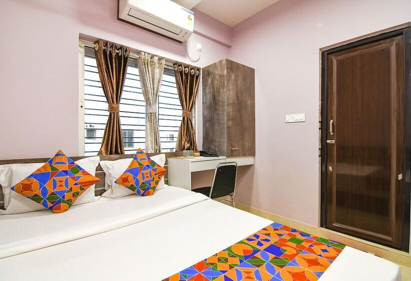 Fabhotel The Sunshine Residency