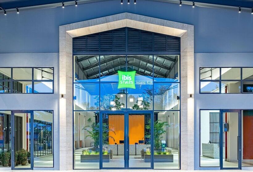 בית מלון כפרי Ibis Styles Sepang Klia