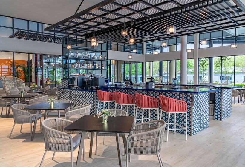 בית מלון כפרי Ibis Styles Sepang Klia