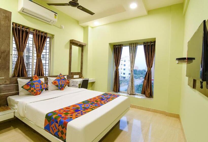 Fabhotel The Sunshine Residency