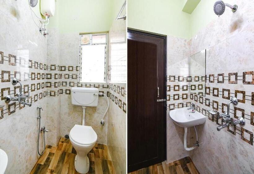 Fabhotel The Sunshine Residency