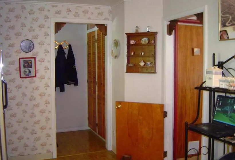 Kountry Living Bed And Breakfast