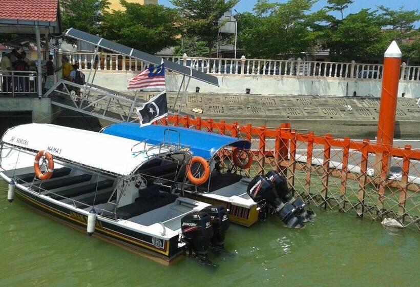 汽车旅馆  Iz Budget