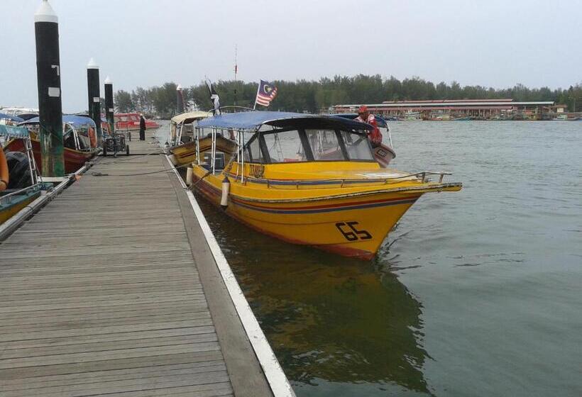 汽车旅馆  Iz Budget